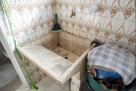 Apartamento à venda com 124m², 2 quartos e sem vaga Apartamento à venda com 124m², 2 quartos e sem vagaÁrea de Serviço