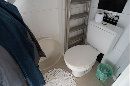 Apartamento à venda com 124m², 2 quartos e sem vaga Apartamento à venda com 124m², 2 quartos e sem vagaBanheiro de Serviço