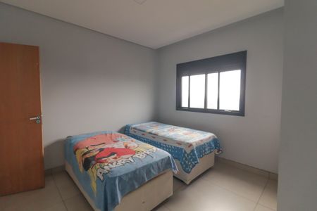 Casa de condomínio à venda com 260m², 3 quartos e 8 vagas Casa de condomínio à venda com 260m², 3 quartos e 8 vagasQuarto