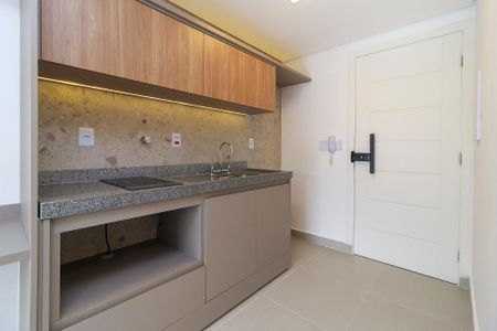 Studio à venda com 29m², 0 quarto e sem vaga Studio à venda com 29m², 0 quarto e sem vagaStudio