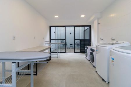 Studio à venda com 29m², 0 quarto e sem vaga Studio à venda com 29m², 0 quarto e sem vagaÁrea Comum