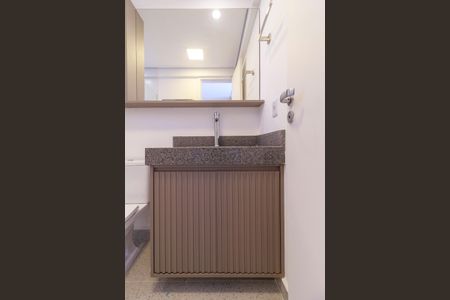 Studio à venda com 29m², 0 quarto e sem vaga Studio à venda com 29m², 0 quarto e sem vagaBanheiro