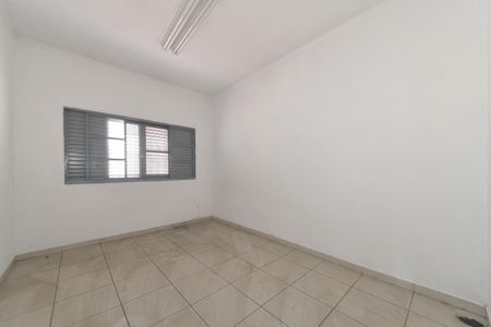 Casa à venda com 175m², 3 quartos e 4 vagasQuarto 2