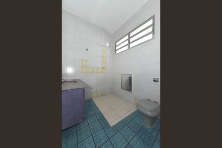 Casa à venda com 175m², 3 quartos e 4 vagasBanheiro Social