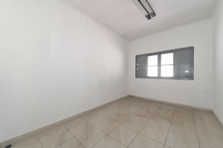 Casa à venda com 175m², 3 quartos e 4 vagasQuarto 1