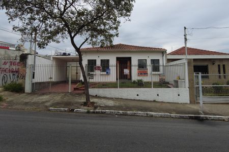 Casa à venda com 175m², 3 quartos e 4 vagasFachada