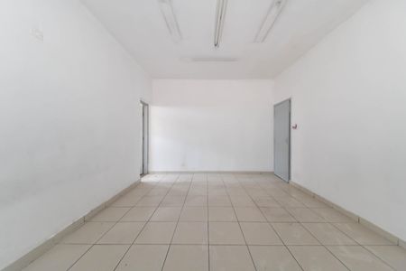 Casa à venda com 175m², 3 quartos e 4 vagasSuíte