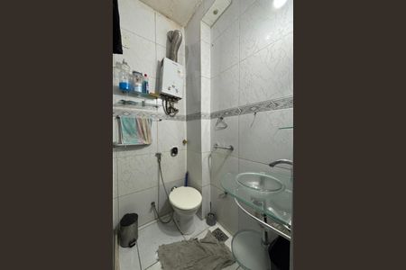 Apartamento à venda com 29m², 1 quarto e sem vaga Apartamento à venda com 29m², 1 quarto e sem vagaBanheiro social