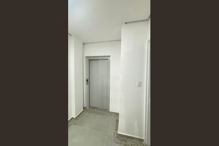 Apartamento à venda com 112m², 2 quartos e 1 vaga Apartamento à venda com 112m², 2 quartos e 1 vagaElevador