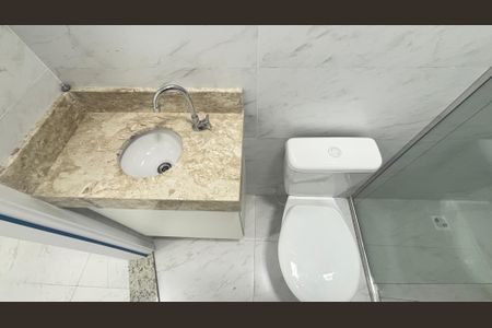 Apartamento à venda com 112m², 2 quartos e 1 vaga Apartamento à venda com 112m², 2 quartos e 1 vagaBanheiro da Suíte