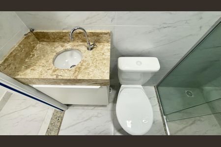 Apartamento à venda com 112m², 2 quartos e 1 vaga Apartamento à venda com 112m², 2 quartos e 1 vagaBanheiro Social