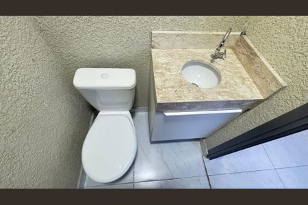 Apartamento à venda com 112m², 2 quartos e 1 vaga Apartamento à venda com 112m², 2 quartos e 1 vagaBanheiro Cobertura