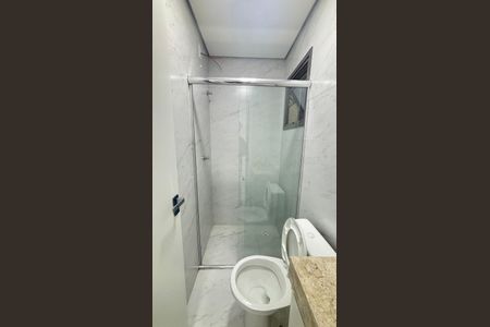 Apartamento à venda com 112m², 2 quartos e 1 vaga Apartamento à venda com 112m², 2 quartos e 1 vagaBanheiro da Suíte