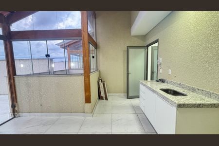 Apartamento à venda com 112m², 2 quartos e 1 vaga Apartamento à venda com 112m², 2 quartos e 1 vagaCozinha