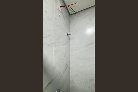 Apartamento à venda com 112m², 2 quartos e 1 vaga Apartamento à venda com 112m², 2 quartos e 1 vagaBanheiro da Suíte
