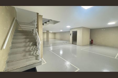 Apartamento à venda com 109m², 2 quartos e 1 vaga Apartamento à venda com 109m², 2 quartos e 1 vagaGaragem