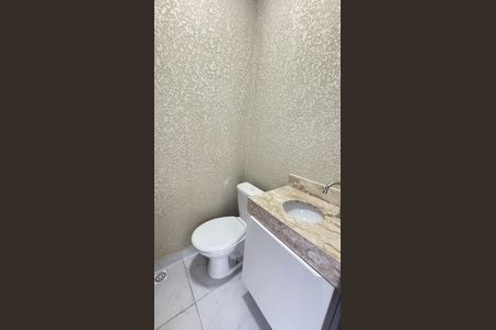 Apartamento à venda com 109m², 2 quartos e 1 vaga Apartamento à venda com 109m², 2 quartos e 1 vagaBanheiro 2