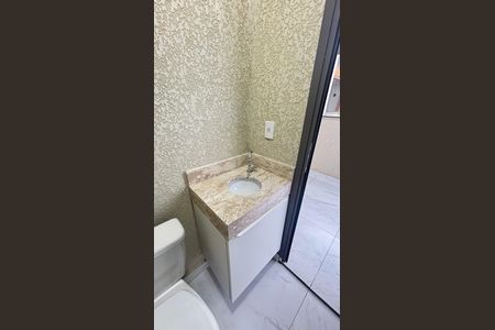 Apartamento à venda com 109m², 2 quartos e 1 vaga Apartamento à venda com 109m², 2 quartos e 1 vagaBanheiro 2