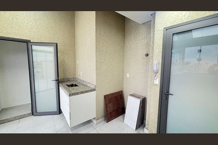 Apartamento à venda com 109m², 2 quartos e 1 vaga Apartamento à venda com 109m², 2 quartos e 1 vagaCozinha