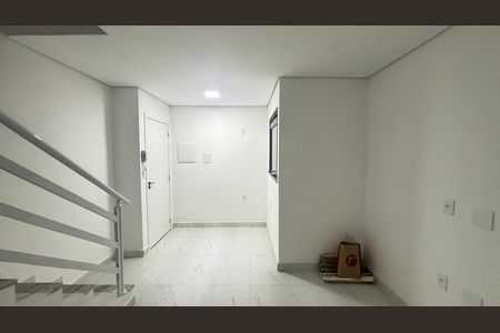 Apartamento à venda com 109m², 2 quartos e 1 vaga Apartamento à venda com 109m², 2 quartos e 1 vagaSala