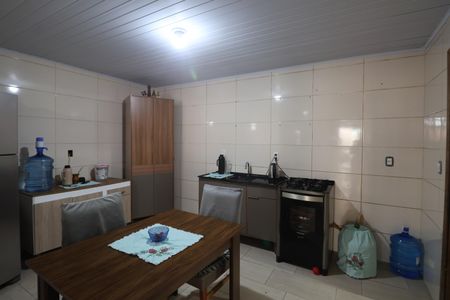 Casa à venda com 112m², 2 quartos e sem vagaCozinha