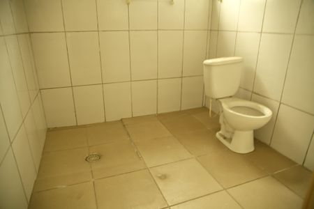 Casa à venda com 100m², 7 quartos e 1 vagaCasa 3 - Banheiro