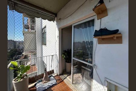 Apartamento à venda com 75m², 2 quartos e 1 vaga