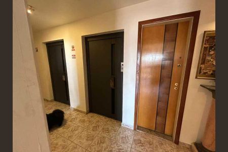 Apartamento à venda com 75m², 2 quartos e 1 vaga