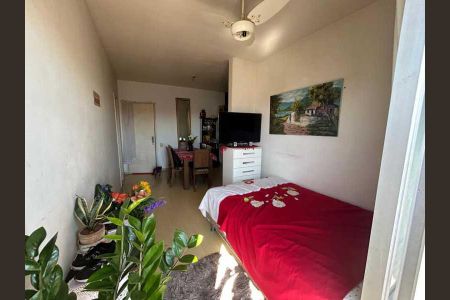Apartamento à venda com 75m², 2 quartos e 1 vaga