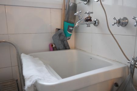 Apartamento à venda com 74m², 3 quartos e 1 vagaÁrea de Serviço