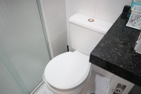 Apartamento à venda com 74m², 3 quartos e 1 vagaBanheiro da Suíte