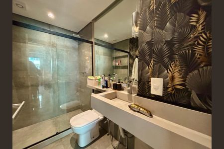 Apartamento à venda com 148m², 3 quartos e 1 vaga Apartamento à venda com 148m², 3 quartos e 1 vagaBanheiro social