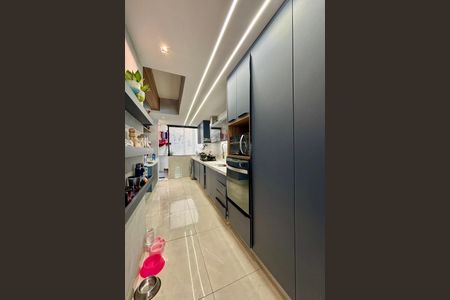 Apartamento à venda com 148m², 3 quartos e 1 vaga Apartamento à venda com 148m², 3 quartos e 1 vagaCozinha