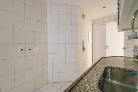 Apartamento à venda com 79m², 3 quartos e 2 vagas Apartamento à venda com 79m², 3 quartos e 2 vagasCozinha