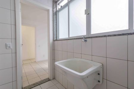 Apartamento à venda com 79m², 3 quartos e 2 vagas Apartamento à venda com 79m², 3 quartos e 2 vagasÁrea de Serviço
