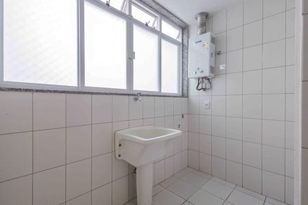 Apartamento à venda com 79m², 3 quartos e 2 vagas Apartamento à venda com 79m², 3 quartos e 2 vagasÁrea de Serviço