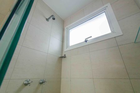 Apartamento à venda com 79m², 3 quartos e 2 vagas Apartamento à venda com 79m², 3 quartos e 2 vagasBanheiro da Suíte