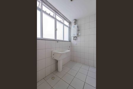 Apartamento à venda com 79m², 3 quartos e 2 vagas Apartamento à venda com 79m², 3 quartos e 2 vagasÁrea de Serviço