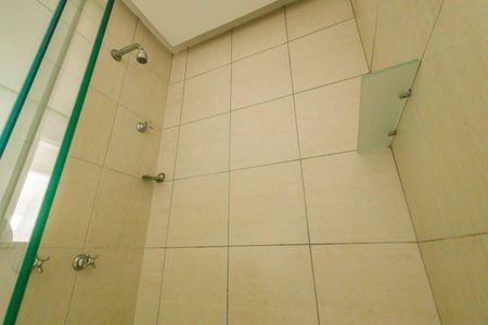 Apartamento à venda com 79m², 3 quartos e 2 vagas Apartamento à venda com 79m², 3 quartos e 2 vagasBanheiro Social