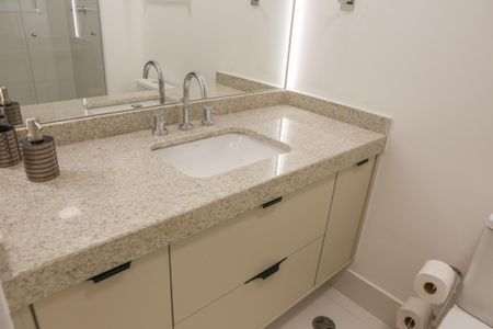 Studio para alugar com 25m², 1 quarto e sem vaga Studio para alugar com 25m², 1 quarto e sem vagaBanheiro
