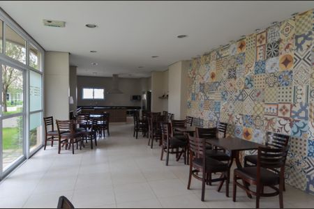 Apartamento para alugar com 115m², 3 quartos e 3 vagas Apartamento para alugar com 115m², 3 quartos e 3 vagasÁrea comum - Salão de festas