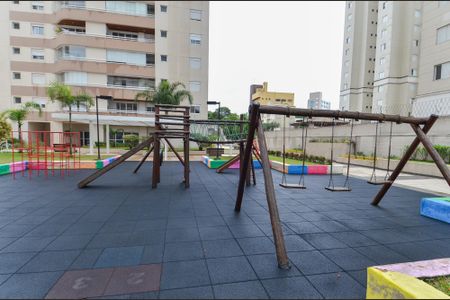 Apartamento para alugar com 115m², 3 quartos e 3 vagas Apartamento para alugar com 115m², 3 quartos e 3 vagasÁrea comum - Playground