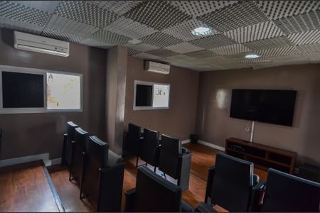 Apartamento para alugar com 115m², 3 quartos e 3 vagas Apartamento para alugar com 115m², 3 quartos e 3 vagasCinema