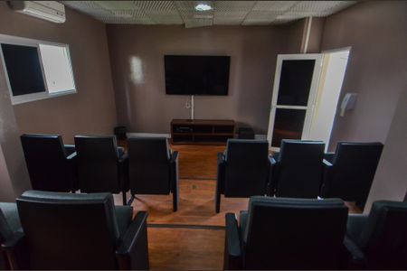 Apartamento para alugar com 115m², 3 quartos e 3 vagas Apartamento para alugar com 115m², 3 quartos e 3 vagasCinema