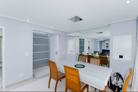 Apartamento para alugar com 115m², 3 quartos e 3 vagas Apartamento para alugar com 115m², 3 quartos e 3 vagasSala