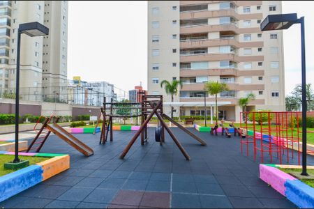 Apartamento para alugar com 115m², 3 quartos e 3 vagas Apartamento para alugar com 115m², 3 quartos e 3 vagasÁrea comum - Playground