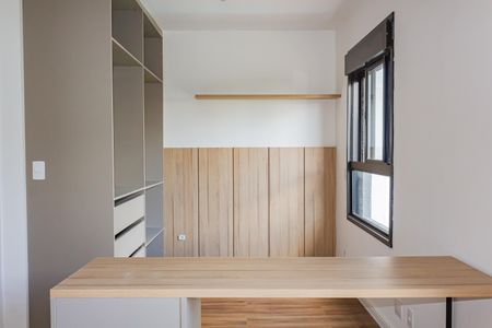Studio à venda com 27m², 1 quarto e sem vaga Studio à venda com 27m², 1 quarto e sem vagaSala/Quarto