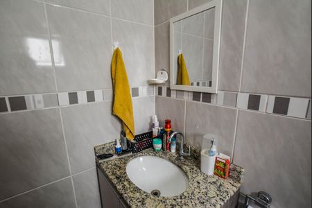 Casa à venda com 156m², 3 quartos e 5 vagas Casa à venda com 156m², 3 quartos e 5 vagasBanheiro da Suíte