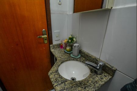 Casa à venda com 156m², 3 quartos e 5 vagas Casa à venda com 156m², 3 quartos e 5 vagasLavabo