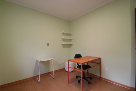 Casa à venda com 169m², 3 quartos e 5 vagasQuarto 2